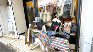 LUCKY RECYCLE MARKET_2