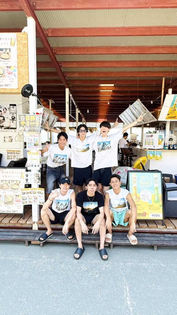 江ノ島西浜海の家ルアナハレ_スタッフ写真_10