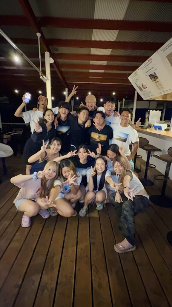 江ノ島西浜海の家ルアナハレ_スタッフ写真_12