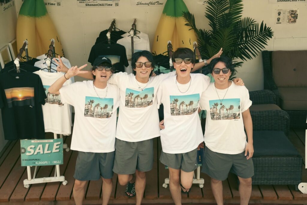 江ノ島西浜海の家ルアナハレ_スタッフ写真_4