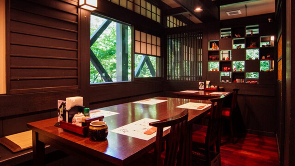 葉山 鳥ぎん 本店_3