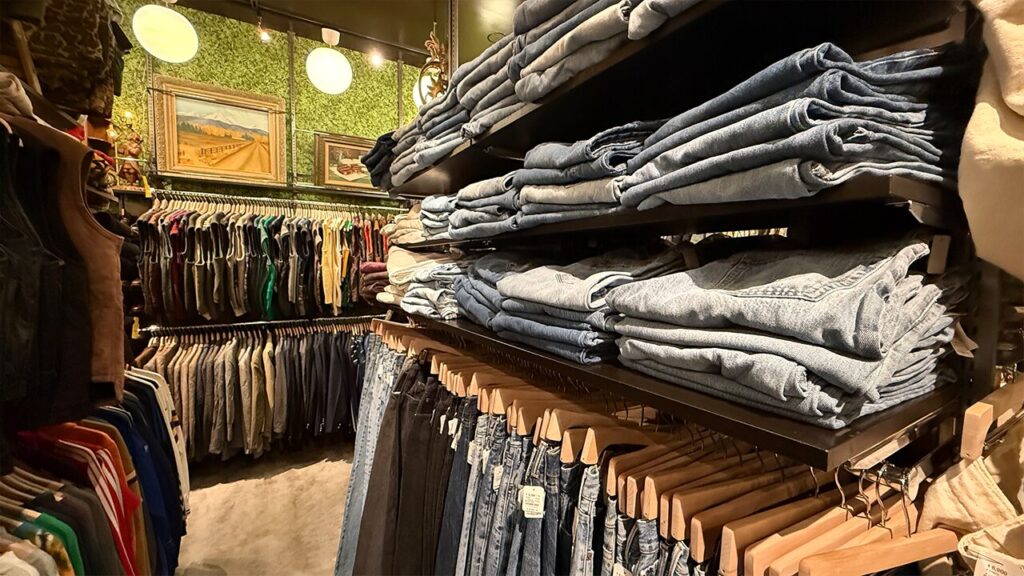 辻堂_古着屋_GRAPEFRUIT MOON テラスモール湘南_3