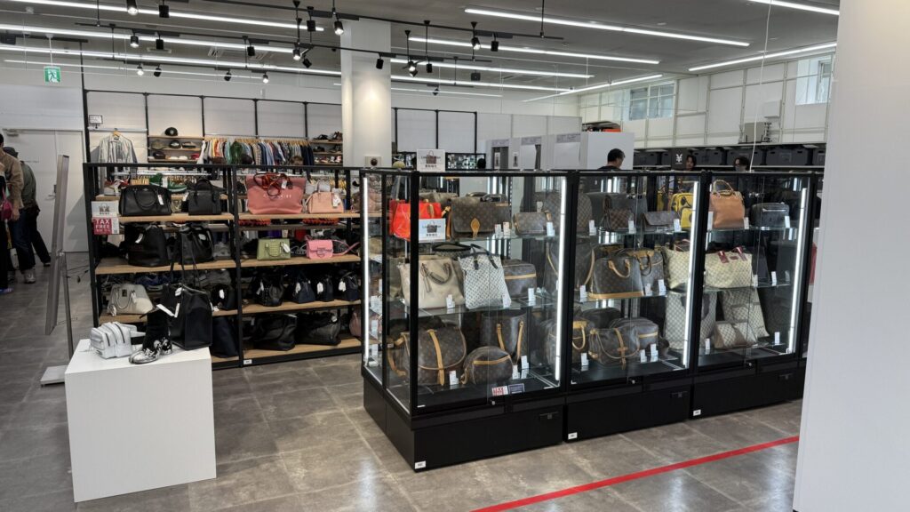 Second Street Fujisawa Kawana Store_3