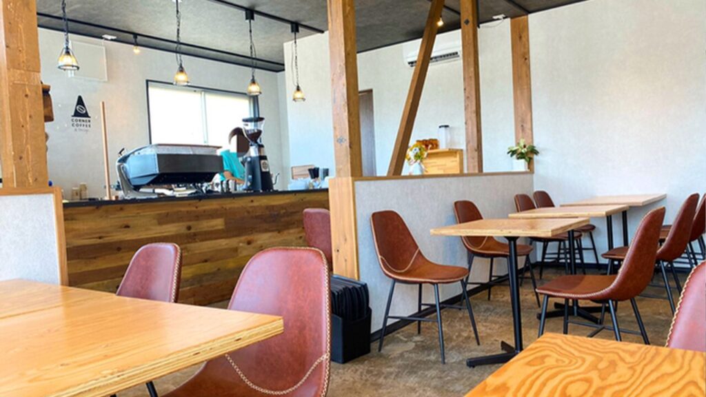 CORNER COFFEE & Design_平塚カフェ1